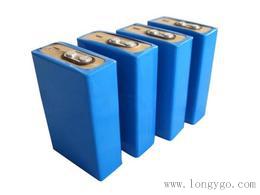 大容量磷酸铁锂动力电池
