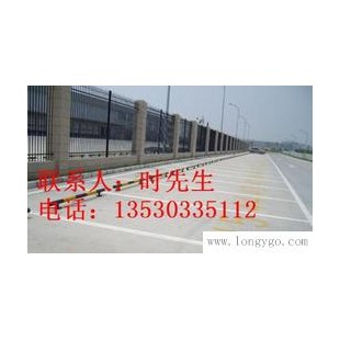 文锦渡专业车道划线 地下车库划线标准