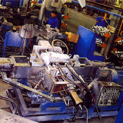 J36 系列双倾转式金属型重力铸造机