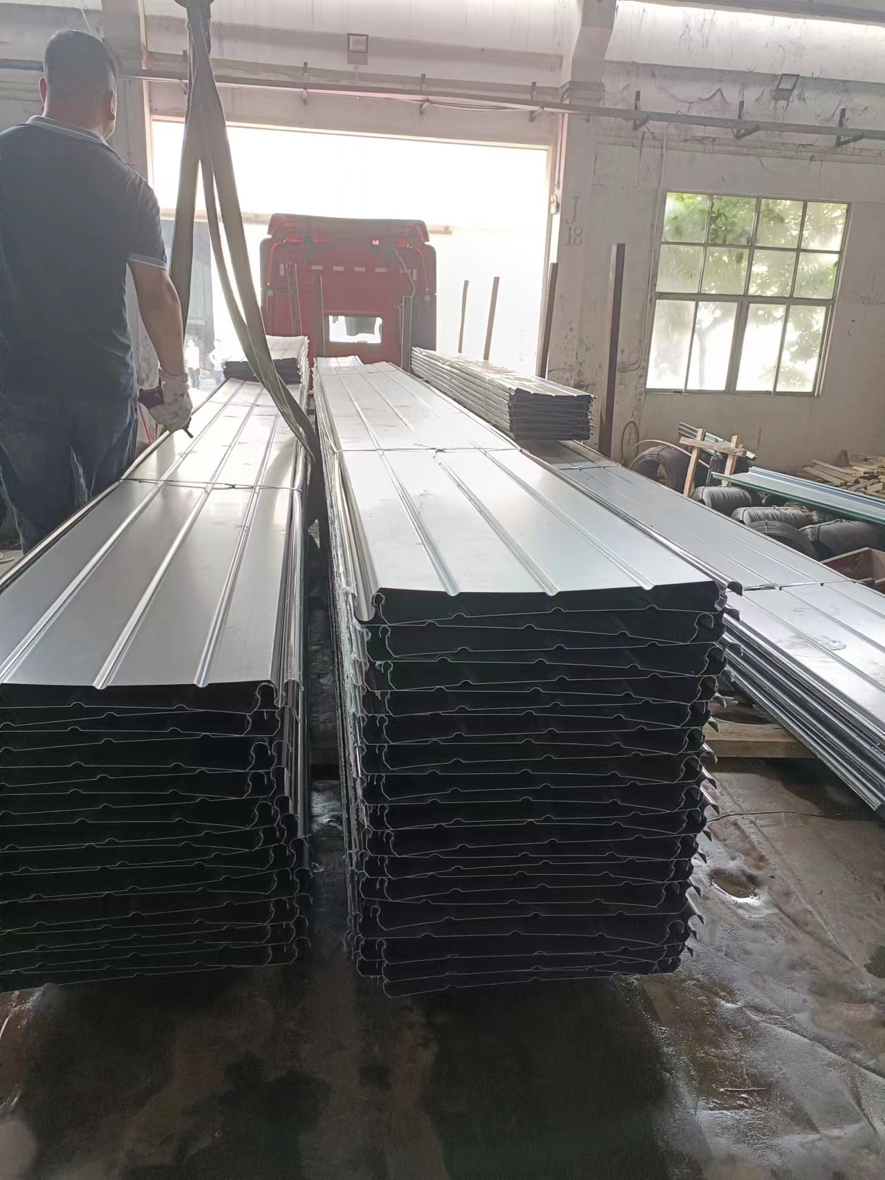 珠海铝镁锰屋面板金属屋面瓦金属屋面系统