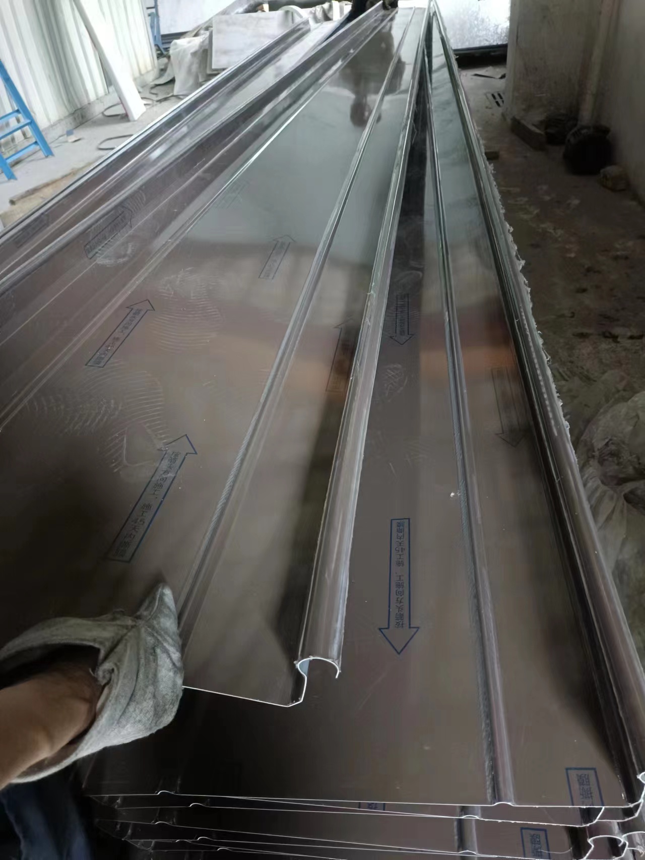 肇庆铝镁锰屋面板金属屋面瓦金属屋面系统
